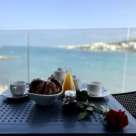 Apartament Dearborn Seafront St Paul's Bay